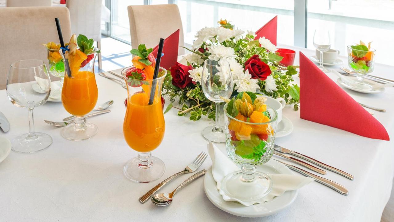 Hotel Zorza Kołobrzeg Kültér fotó