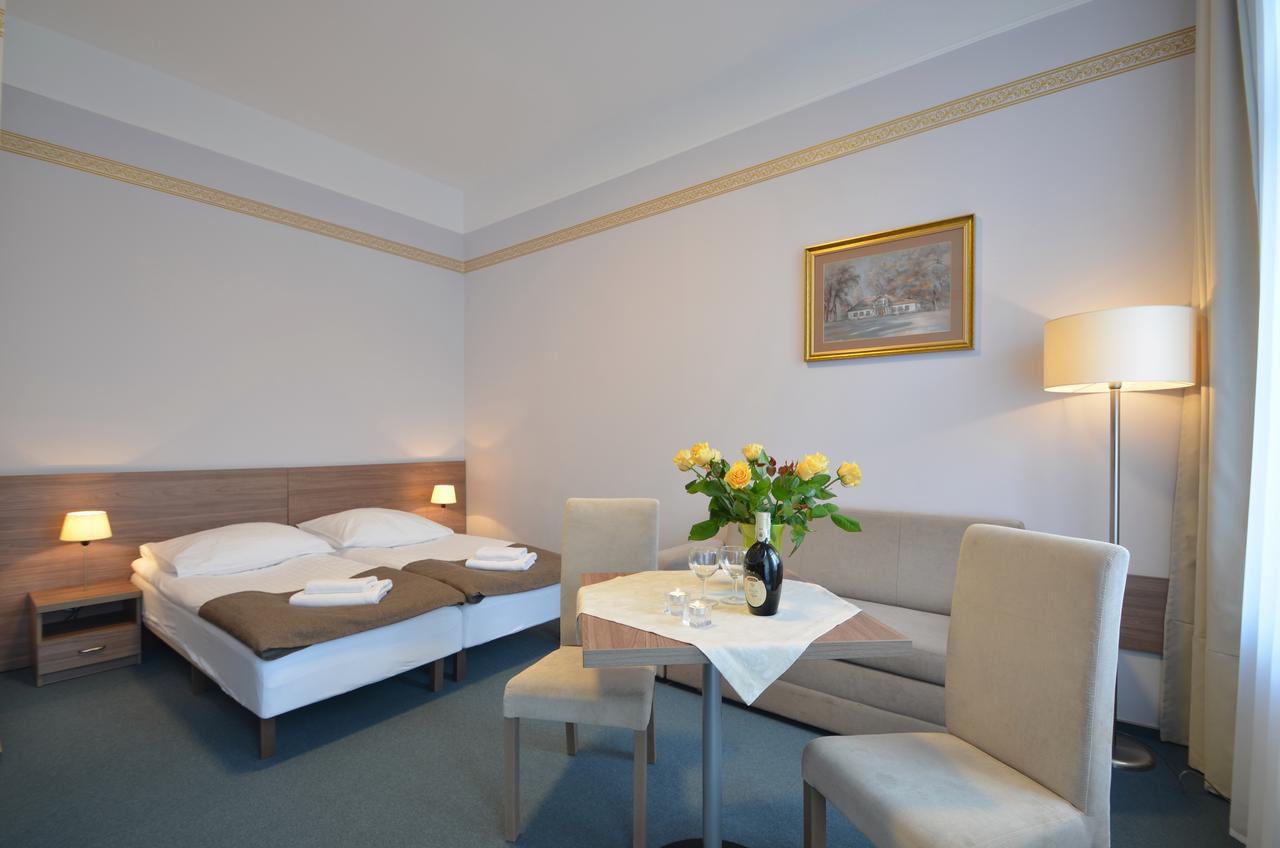 Hotel Zorza Kołobrzeg Kültér fotó
